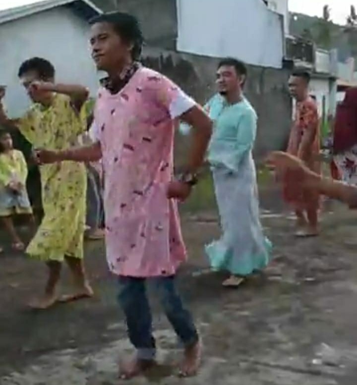 Lomba SepakBola Dangdut. 