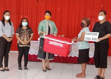 Bupati Sitaro Berikan Bantuan Sarana Prasarana Bagi Nelayan, Pengusaha Kuliner Dan Pedagang Asongan