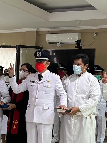 Bangun Desa Dengan Integritas, Richard Kamagi Kembali Dipercayakan Jabat Kumtua Tumalutung