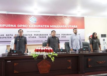 Bupati Joune Ganda Hadiri Rapat Paripurna APBD Perubahan