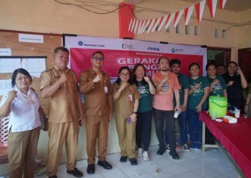 Pjs Bupati Pantau Gerakan Pangan Murah di Kecamatan Kalawat